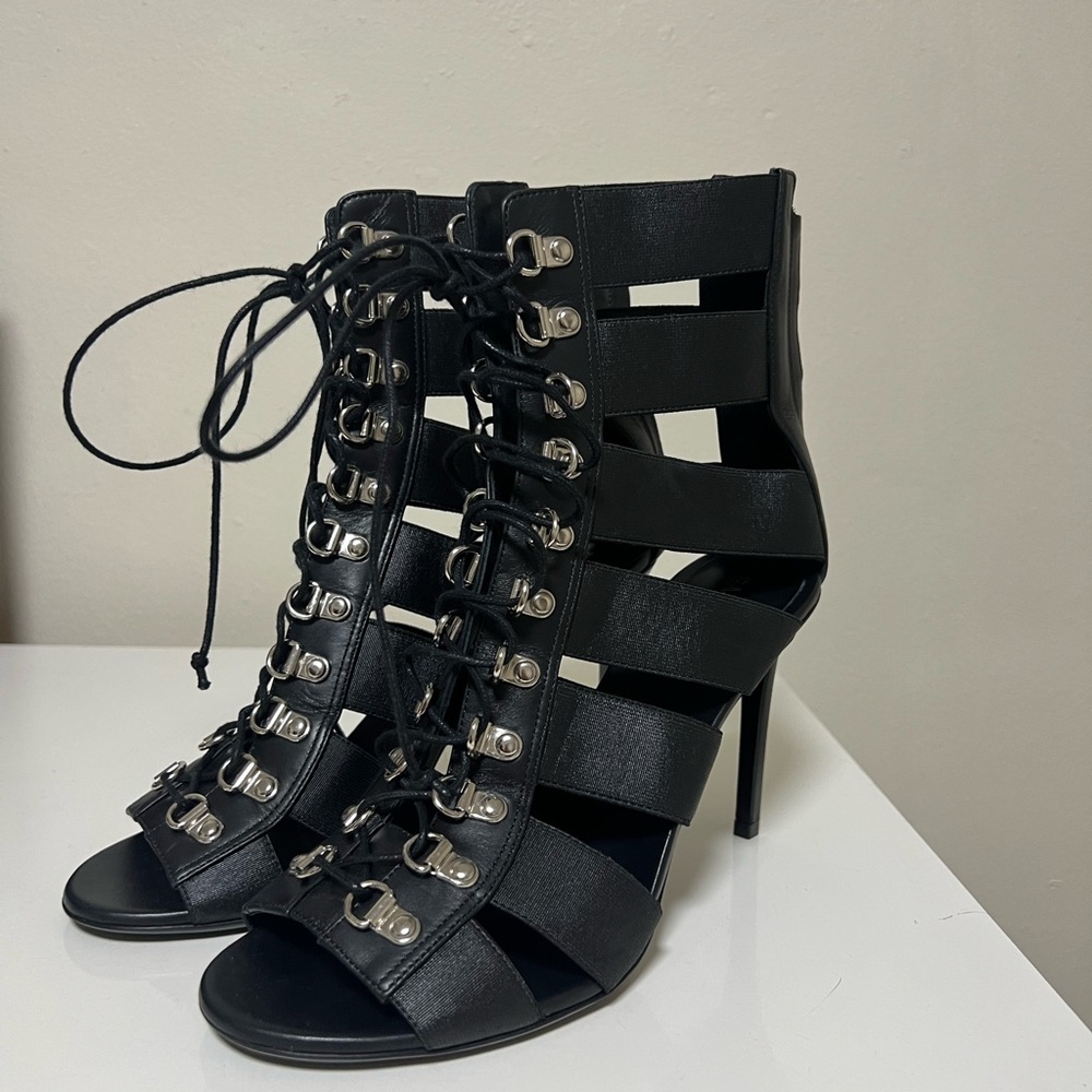 Authentic Balmain lace up sandals, made in Italy.